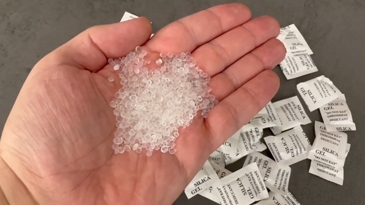 Silica gel packs